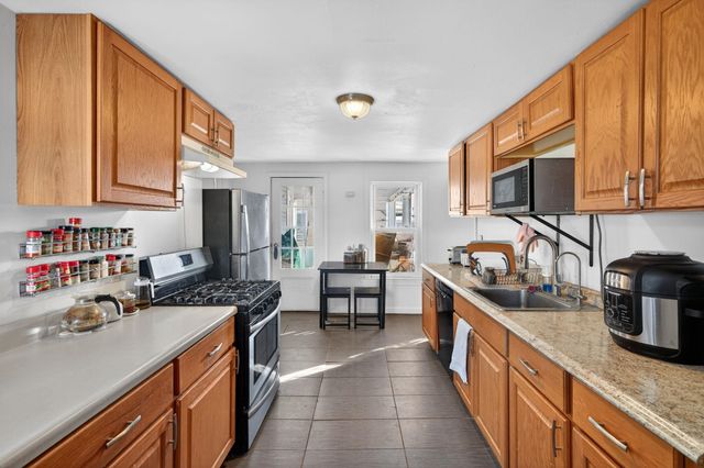 9-11 Mason Street, Nashua, NH 03060