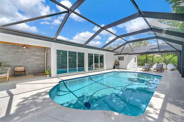 630 Deer Creek Briarwood Ln, Deerfield Beach, FL 33442