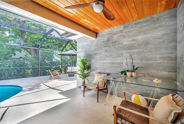 630 Deer Creek Briarwood Ln, Deerfield Beach, FL 33442