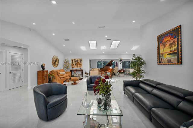 630 Deer Creek Briarwood Ln, Deerfield Beach, FL 33442
