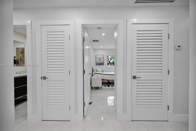 630 Deer Creek Briarwood Ln, Deerfield Beach, FL 33442