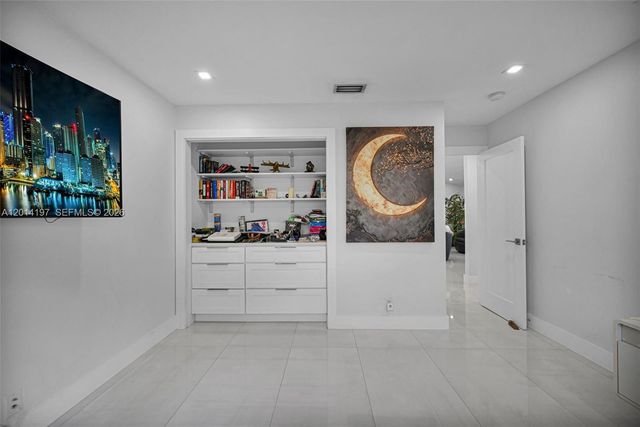630 Deer Creek Briarwood Ln, Deerfield Beach, FL 33442