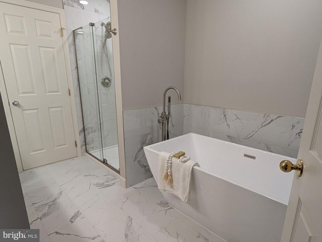 8420 LIMBAUGH WAY, Bristow, VA 20136