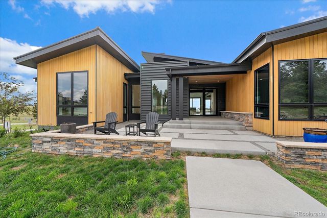 2380 Fox View Trail, Franktown, CO 80116