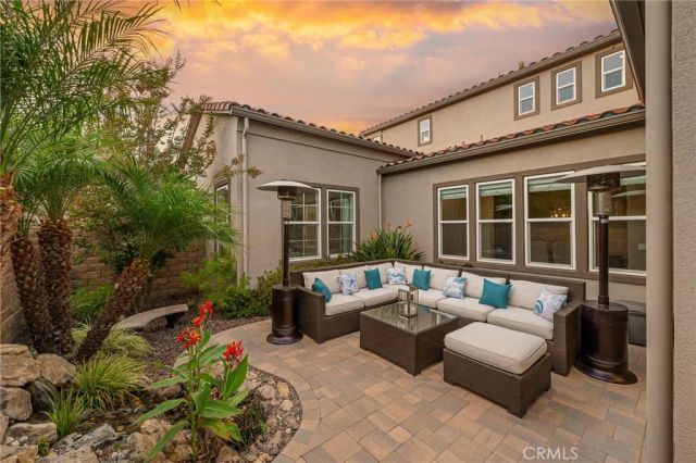 6928 Shadow Wood Drive, Moorpark, CA 93021