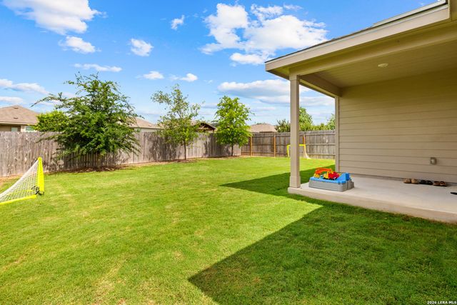 9927 PEARS ML, San Antonio, TX 78254