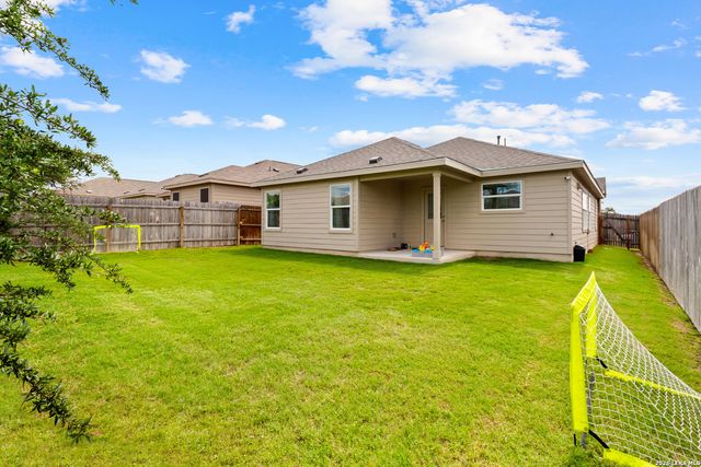 9927 PEARS ML, San Antonio, TX 78254