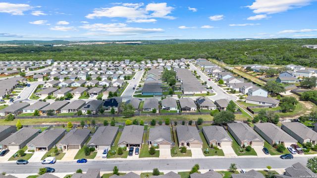 9927 PEARS ML, San Antonio, TX 78254