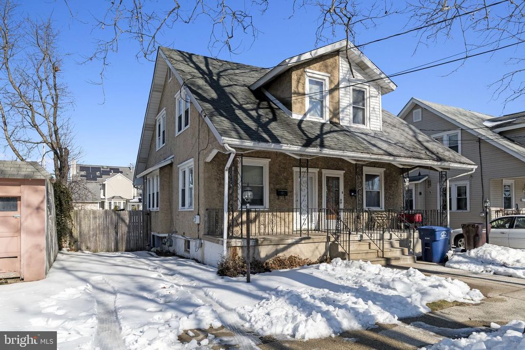 500 ARNDT AVE, Riverside, NJ 08075