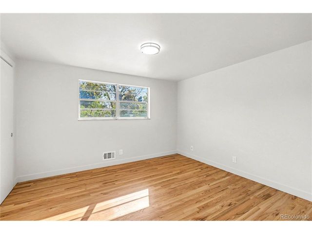 849 Dean Dr, Northglenn, CO 80233