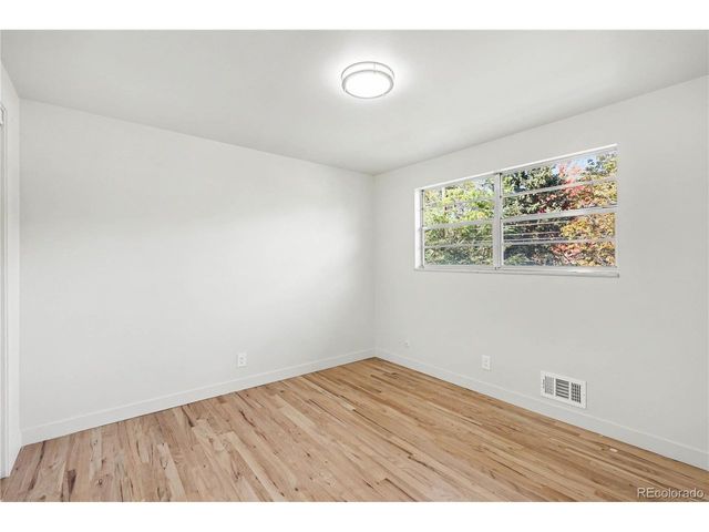 849 Dean Dr, Northglenn, CO 80233