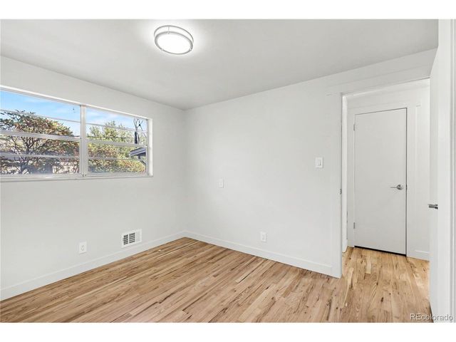 849 Dean Dr, Northglenn, CO 80233