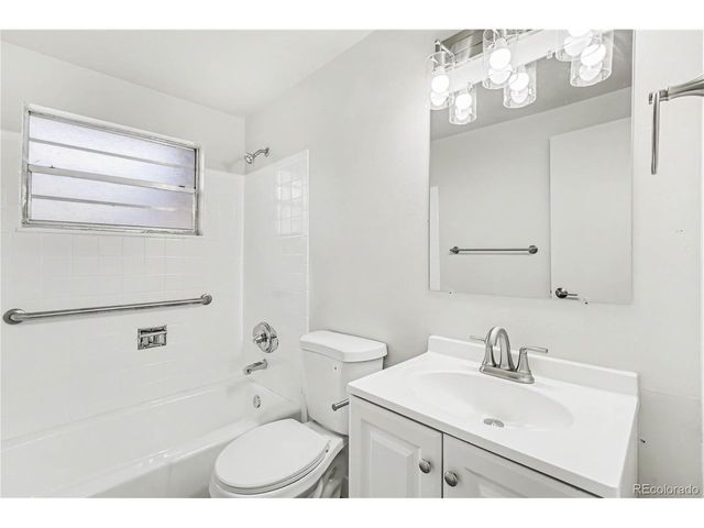 849 Dean Dr, Northglenn, CO 80233