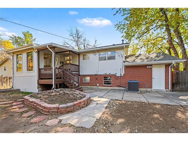849 Dean Dr, Northglenn, CO 80233