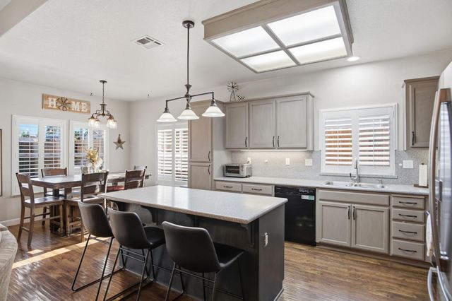 4509 Mt Bullion St, Denair, CA 95316