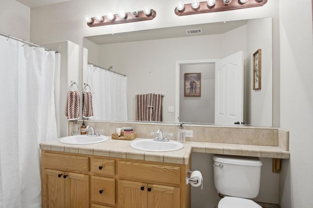 4509 Mt Bullion St, Denair, CA 95316
