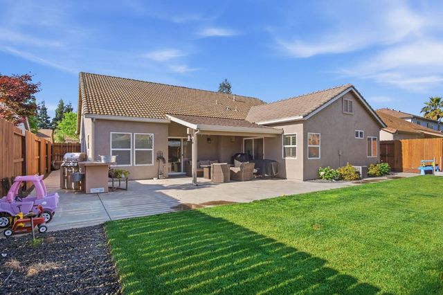 4509 Mt Bullion St, Denair, CA 95316