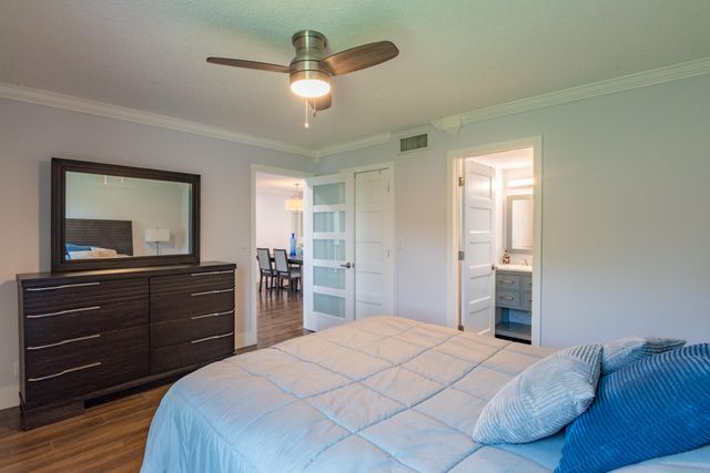 2500 PRESIDENTIAL Way 304, West Palm Beach, FL 33401