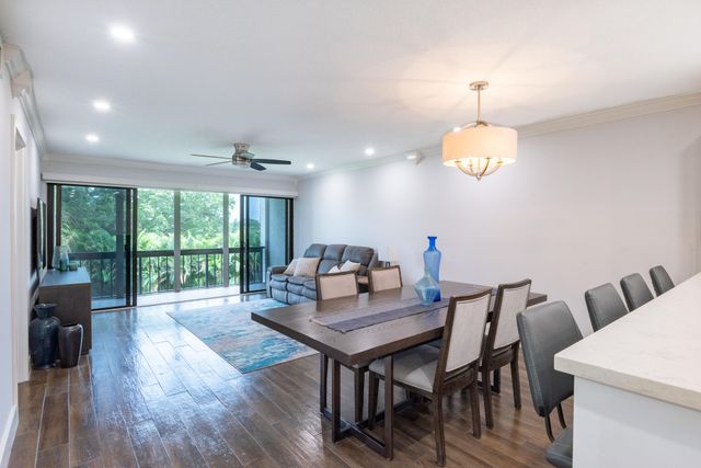 2500 PRESIDENTIAL Way 304, West Palm Beach, FL 33401