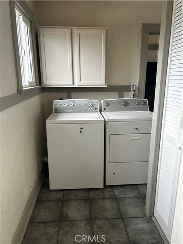 9623 Bandera, Los Angeles, CA 90002