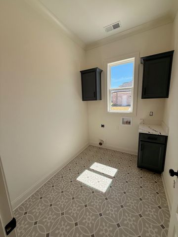 530 VALLEY FORGE LN, Rossville, TN 38066