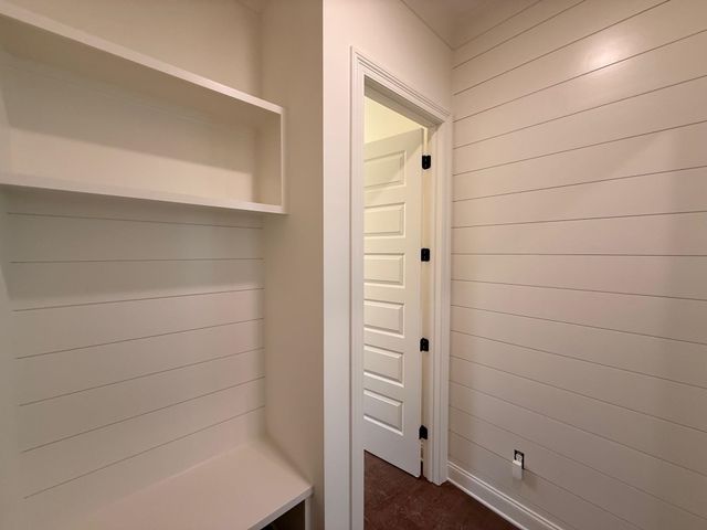 530 VALLEY FORGE LN, Rossville, TN 38066