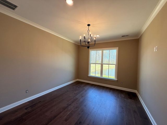 530 VALLEY FORGE LN, Rossville, TN 38066