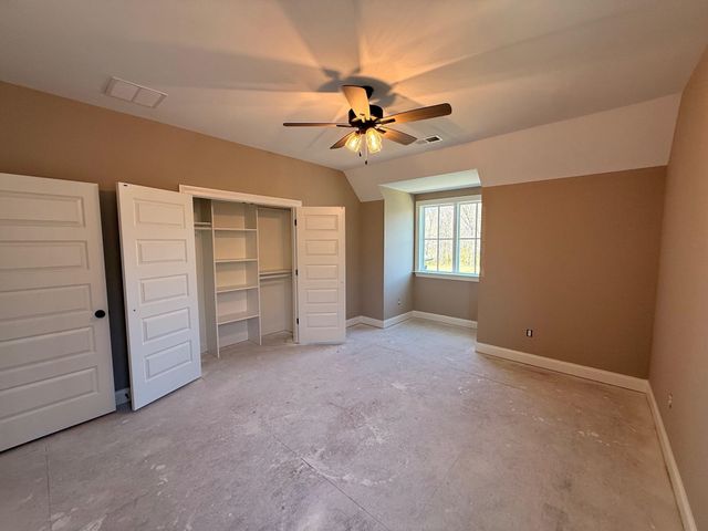 530 VALLEY FORGE LN, Rossville, TN 38066