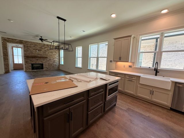 530 VALLEY FORGE LN, Rossville, TN 38066