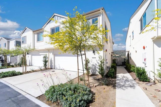 35246 Blossom, Fallbrook, CA 92028