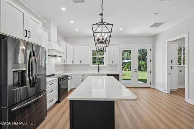 541 PALMETTO BLUFF Road, Palatka, FL 32177