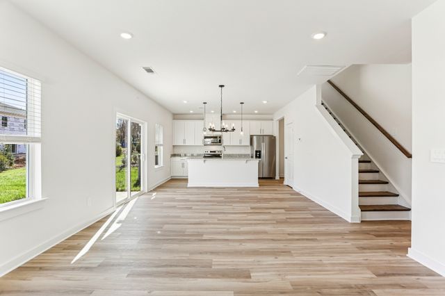 535 Goldfinch Way, Clarksville, TN 37043