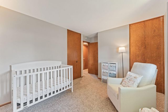 8203 Henslowe Avenue S, Cottage Grove, MN 55016