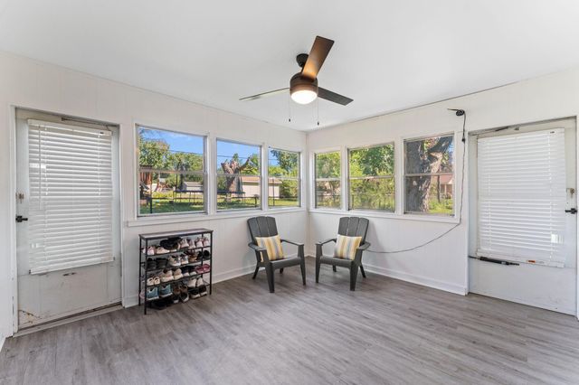 8203 Henslowe Avenue S, Cottage Grove, MN 55016