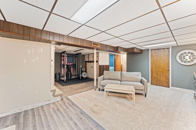 8203 Henslowe Avenue S, Cottage Grove, MN 55016