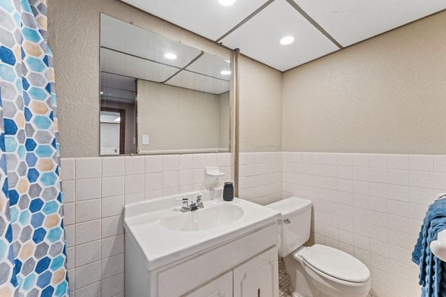 8203 Henslowe Avenue S, Cottage Grove, MN 55016
