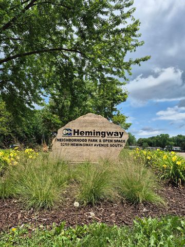 8203 Henslowe Avenue S, Cottage Grove, MN 55016
