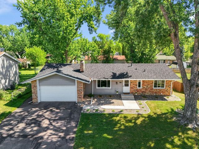 8203 Henslowe Avenue S, Cottage Grove, MN 55016
