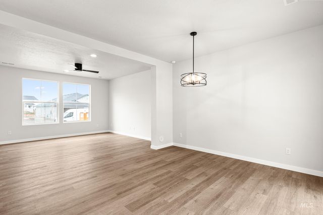 4254 N Camp Creek Ave, Meridian, ID 83646