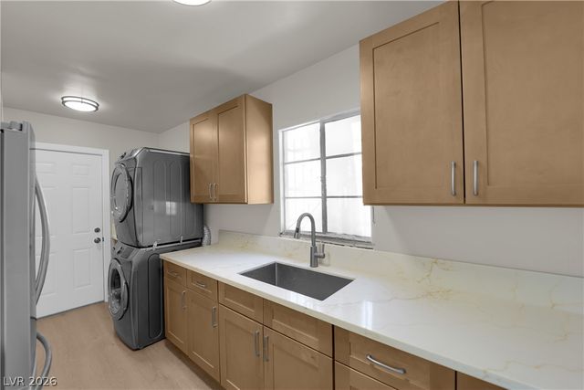 433 North 10th Street, Las Vegas, NV 89101