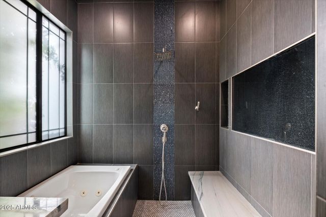 1629 W WILLETTA Street, Phoenix, AZ 85007