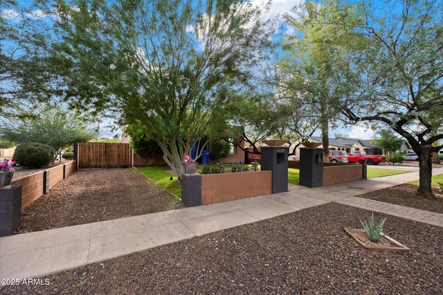 1629 W WILLETTA Street, Phoenix, AZ 85007