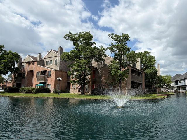 2023 Gentryside Drive 506, Houston, TX 77077