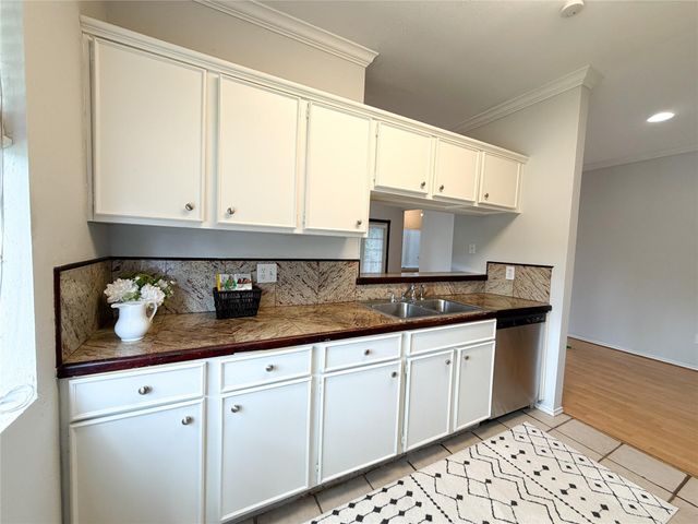 2023 Gentryside Drive 506, Houston, TX 77077