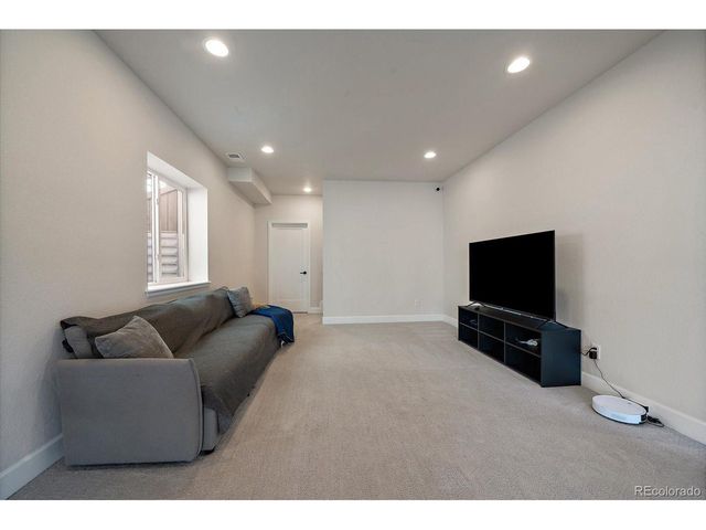 1044 Oleander St, Castle Rock, CO 80109
