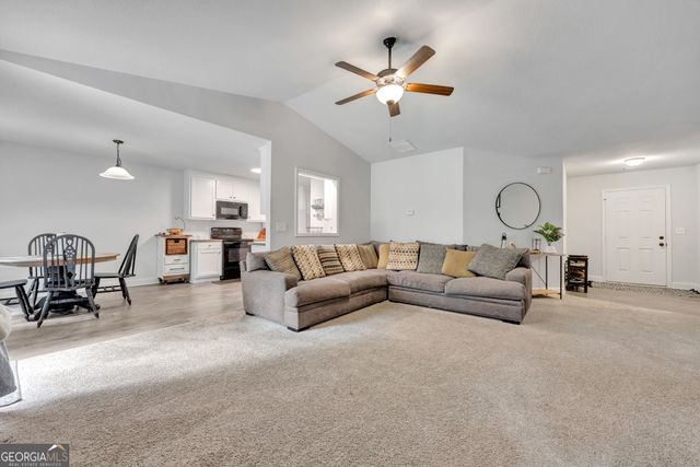 865 Stag Run Drive, Mansfield, GA 30055
