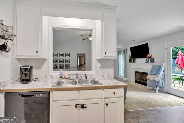 865 Stag Run Drive, Mansfield, GA 30055