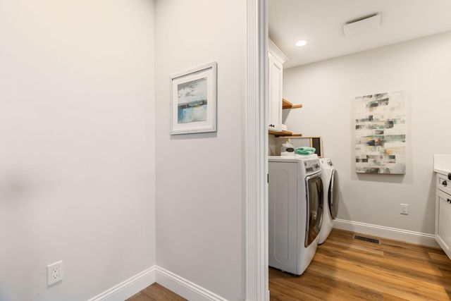 13042 Sweetbriar Ct, Auburn, CA 95603