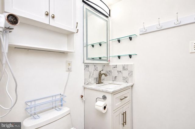 4305 GREENMOUNT RD, Philadelphia, PA 19154