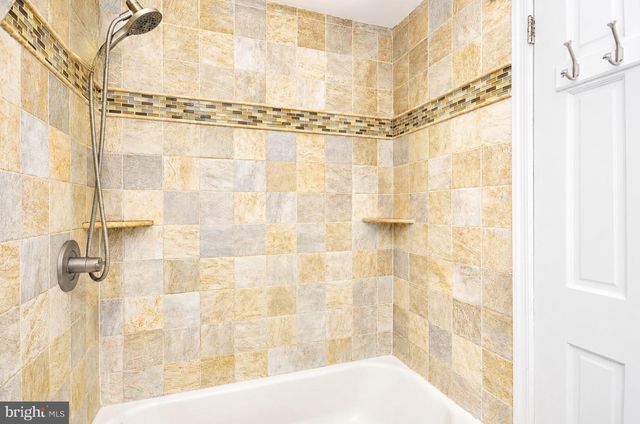 4305 GREENMOUNT RD, Philadelphia, PA 19154